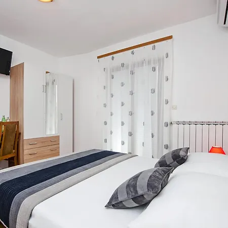 Ladonja Bb Rooms, Family Run Bed & Breakfast 3* Rovinjsko Selo
