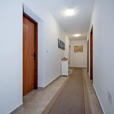 Ladonja Bb Rooms, Family Run Bed & Breakfast Bed & Breakfast Rovinjsko Selo