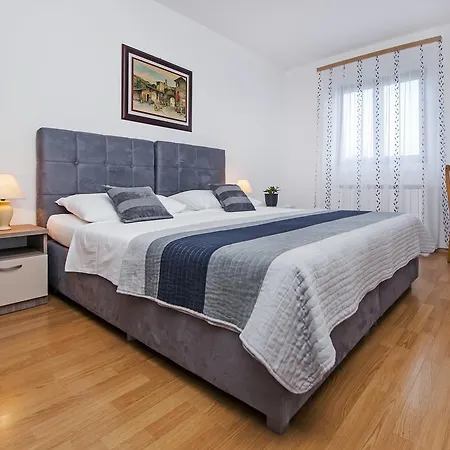 Bed & Breakfast Ladonja Bb Rooms, Family Run Bed & Breakfast 3*