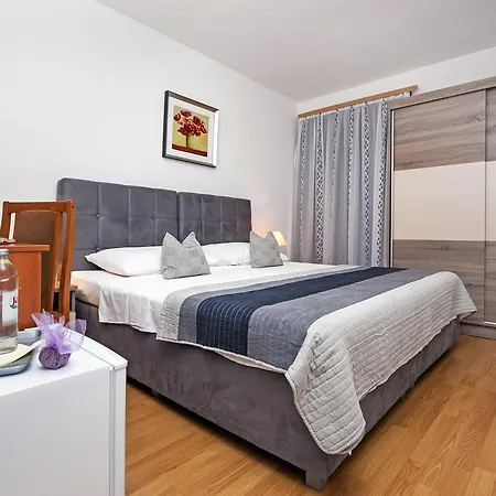 Ladonja Bb Rooms, Family Run Bed & Breakfast 3* Rovinjsko Selo